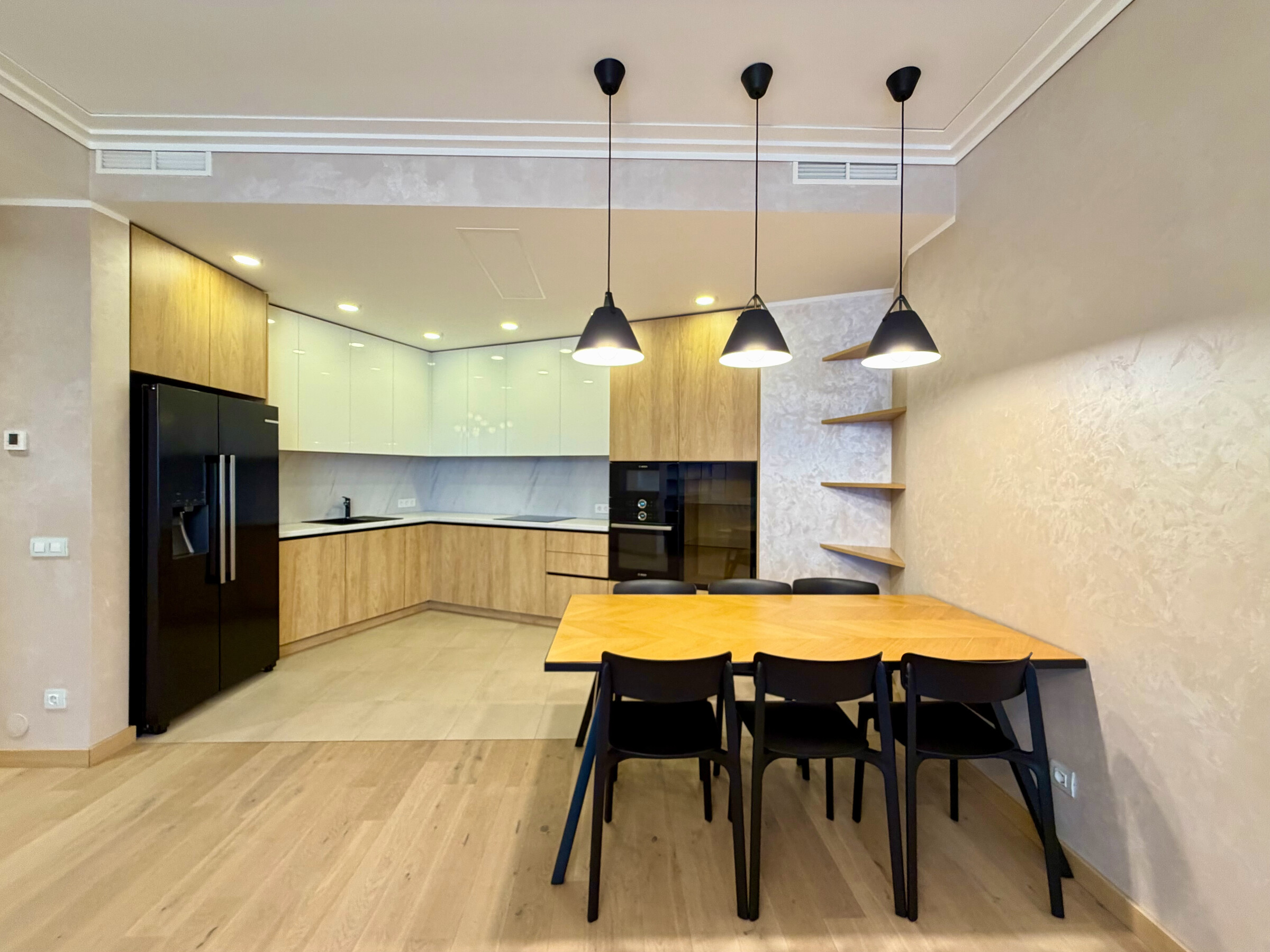 3-room apartment — Riga, Centrs, Strēlnieku iela 7 — photo 2