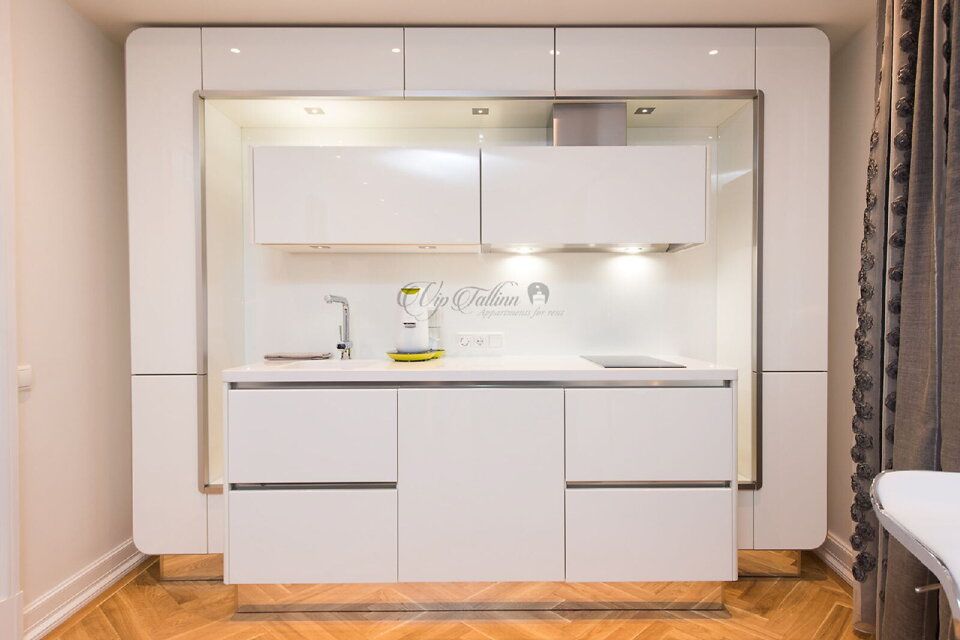 1-room apartment for rent — Tallinn, Vanalinn, Vana-Posti tn — photo 13
