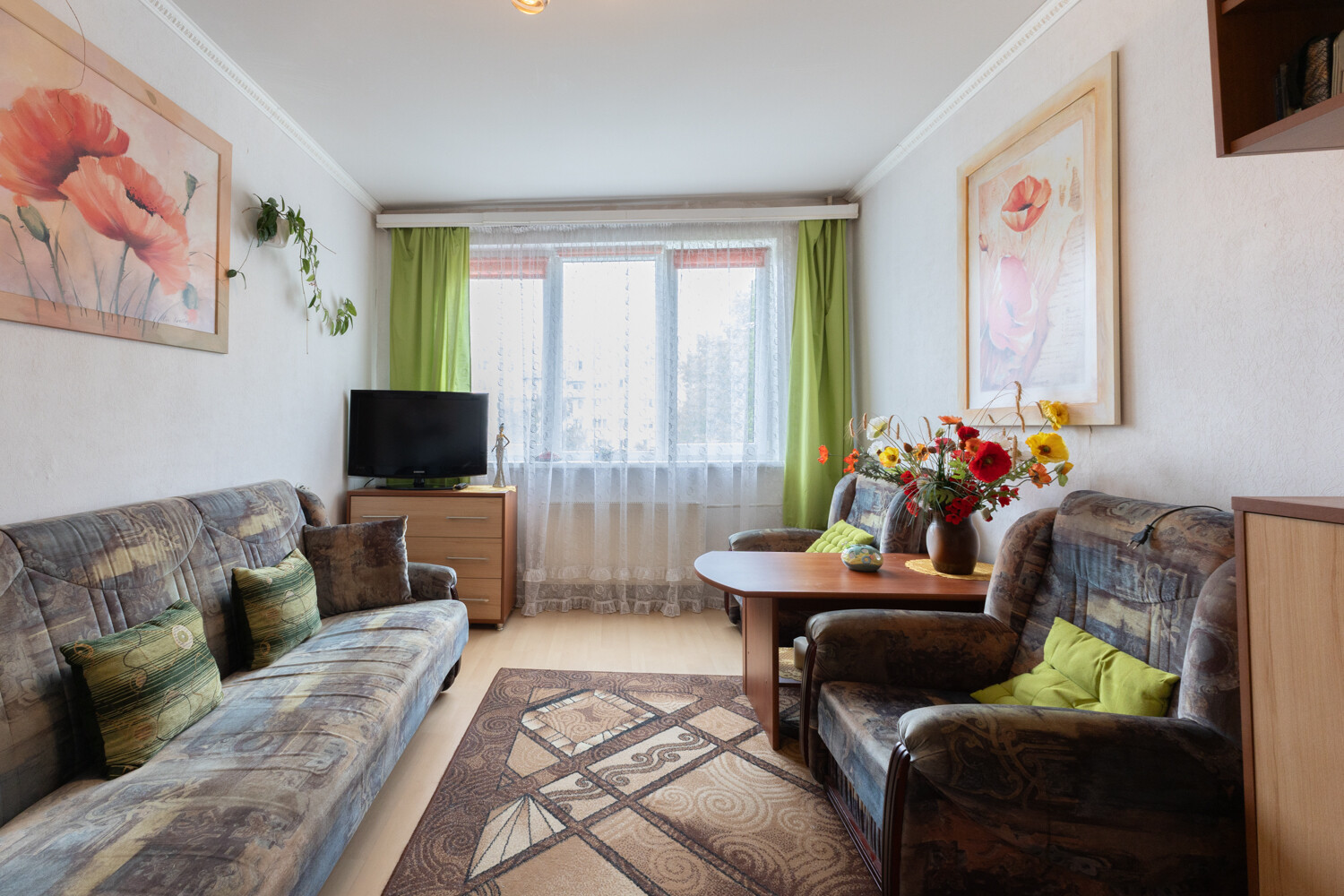 2-room apartment — Riga, Imanta, Mazā Krūmu iela 18 — photo 1