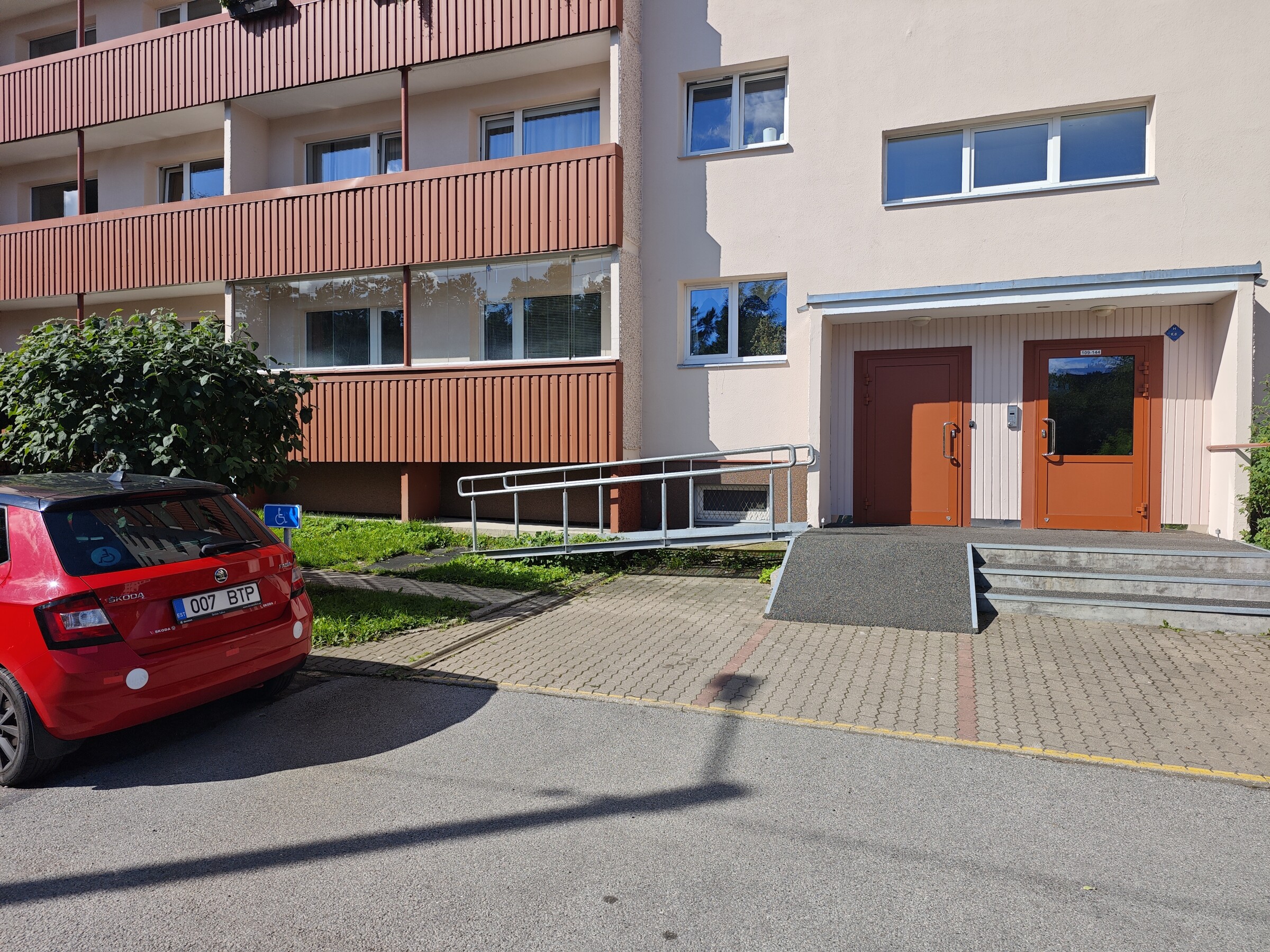 4-room apartment — Tallinn, Mustamäe, Sõpruse pst 250 — photo 4