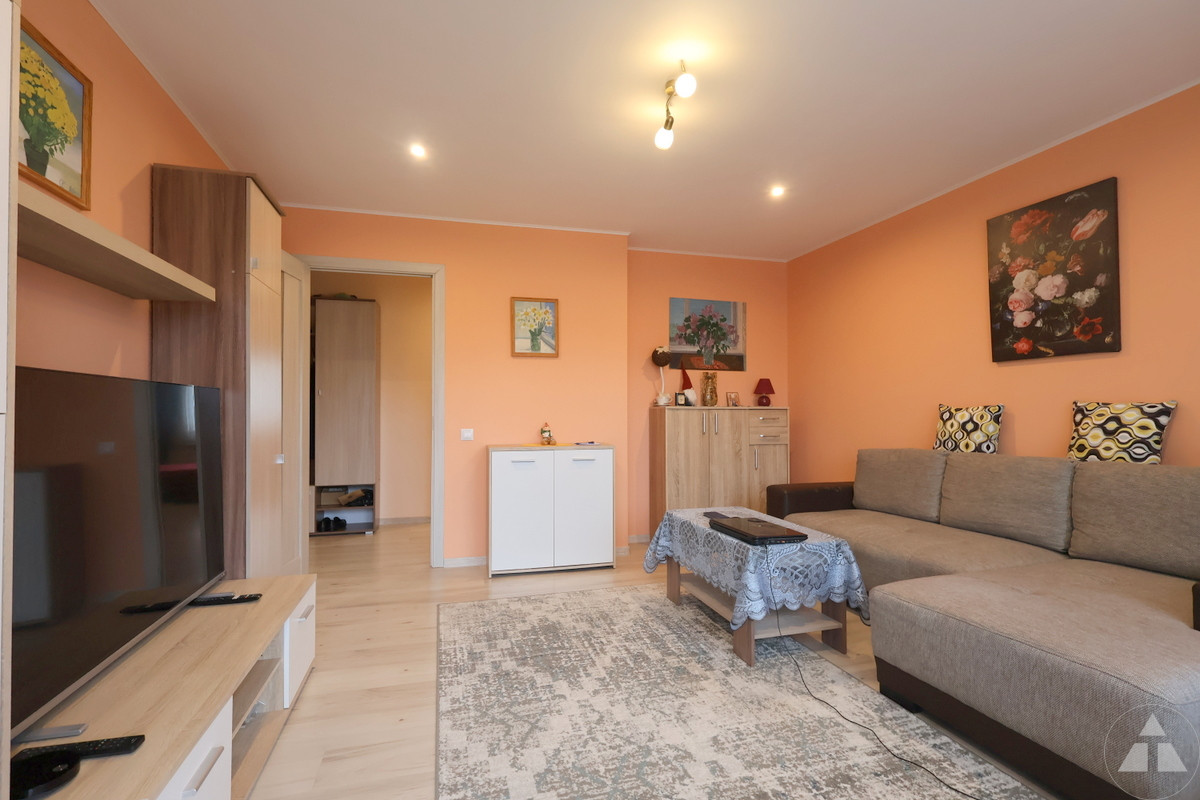 2-room apartment — Liepāja, Ezerkrasts, Mirdzas Ķempes iela 13 — photo 3