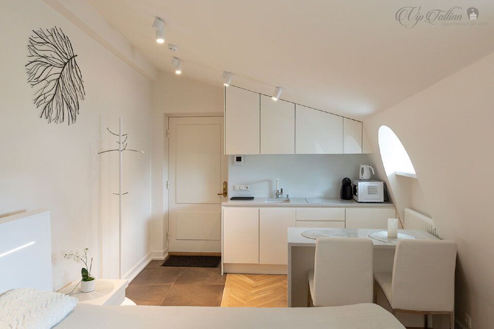 1-room apartment for rent — Tallinn, Vanalinn, Vana-Posti tn — photo 9