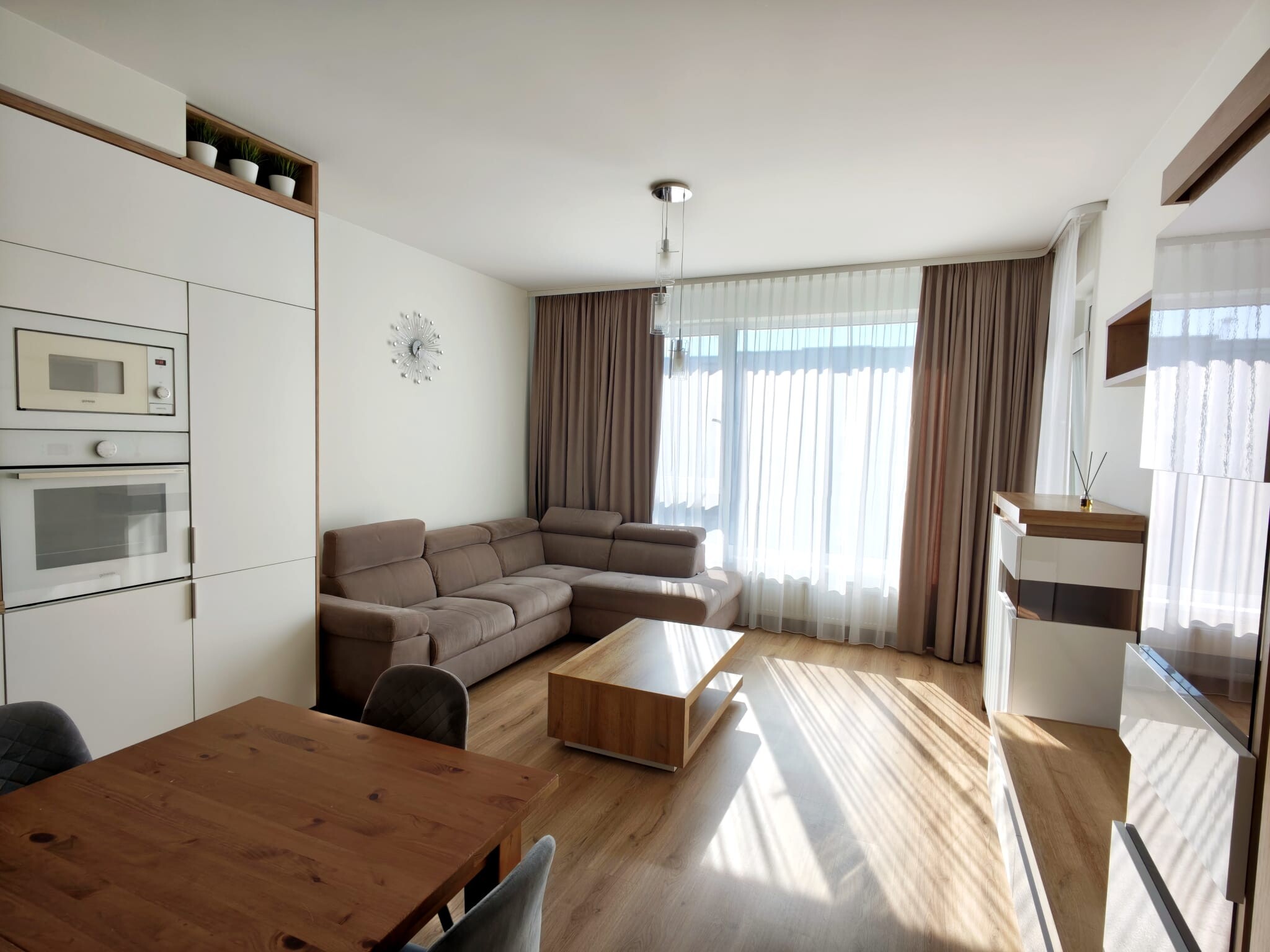 3-room apartment — Riga, Pļavnieki, Kupriču iela 1A — photo 1