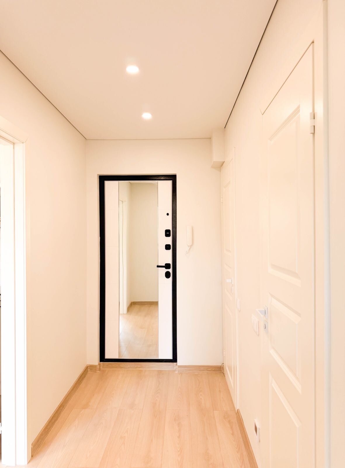 2-room apartment — Tallinn, Lasnamäe, Mahtra tn 72 — photo 2