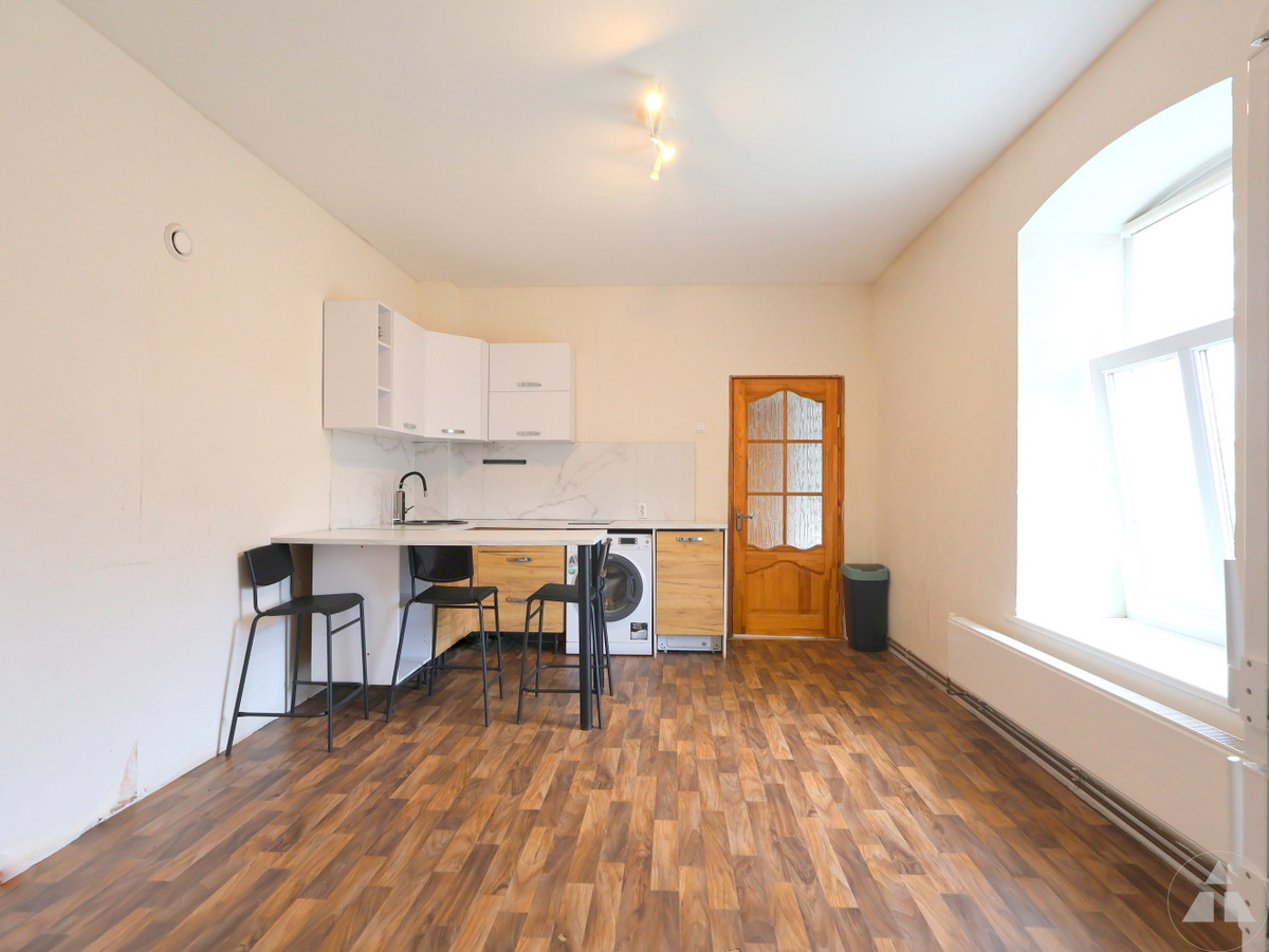 3-room apartment — Liepāja, Tosmare, Ģenerāļa Baloža iela 57 — photo 3