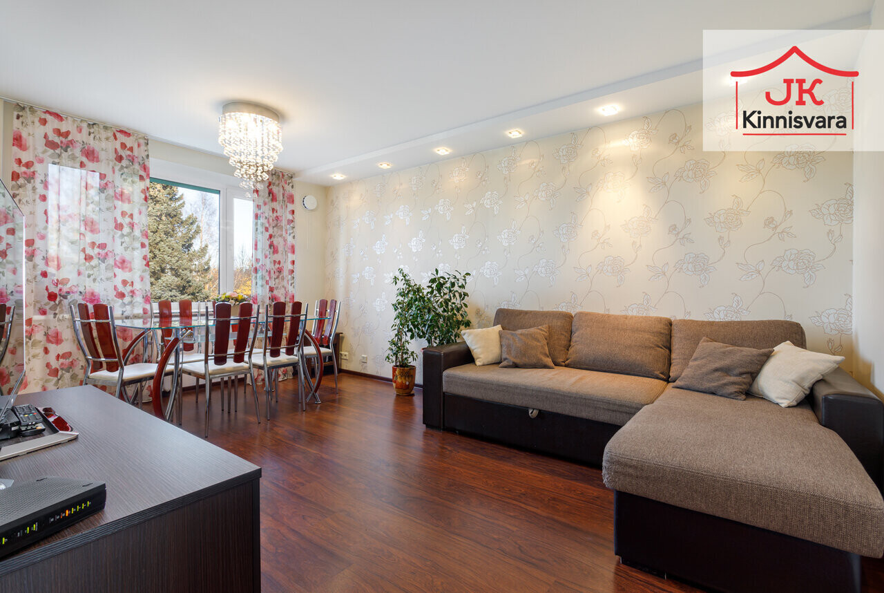 3-room apartment — Pärnu, Rannarajoon, Laine tn 1 — photo 1