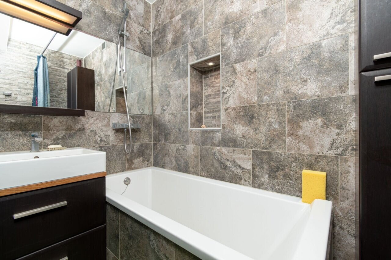 3-room apartment — Tallinn, Kadriorg, Hõbeda tn 5 — photo 1