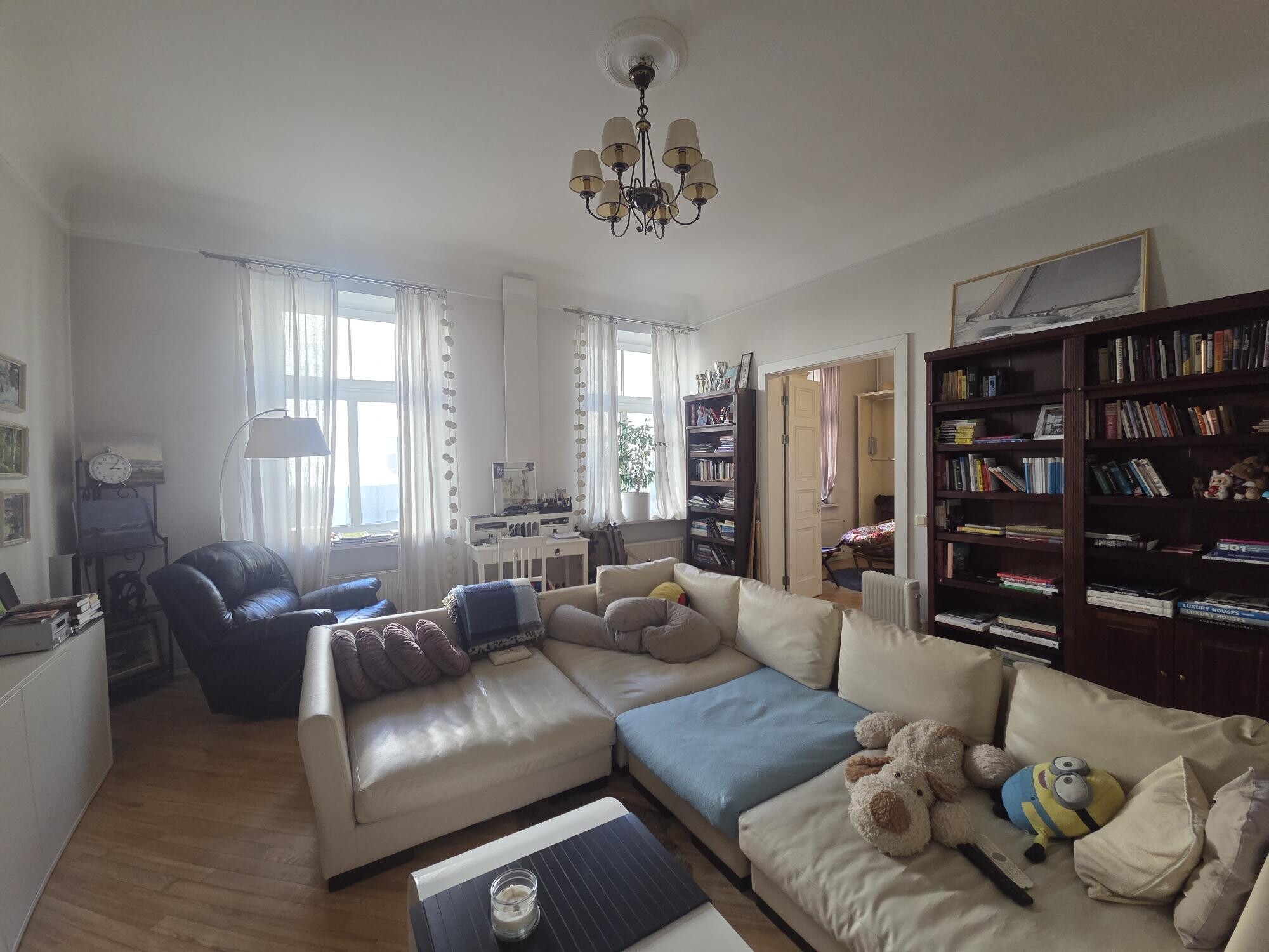 4-room apartment — Riga, Centrs, Tērbatas iela 41/43 — photo 1