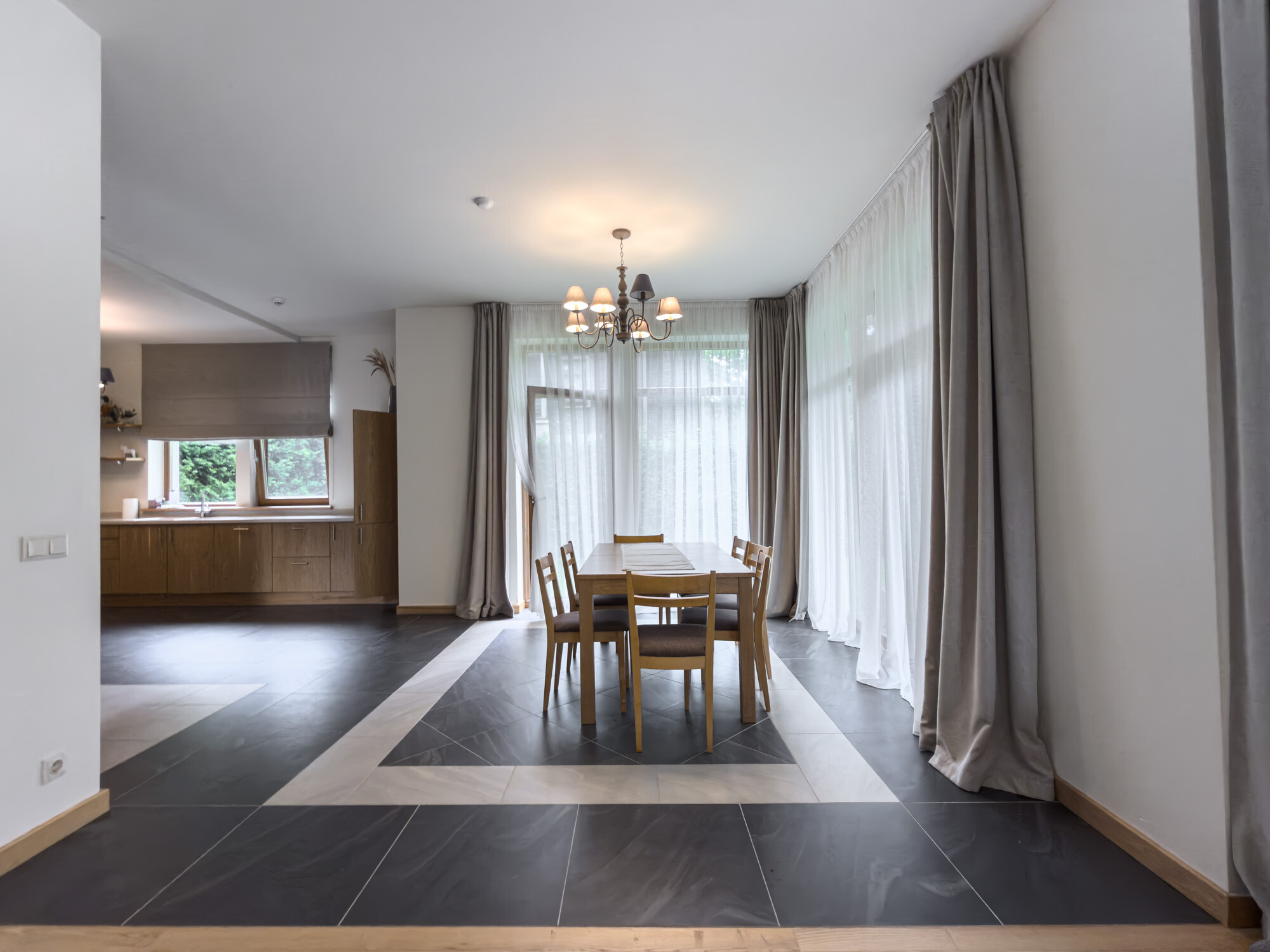 5-room apartment — Jūrmala, Lielupe, Meža prospekts — photo 2