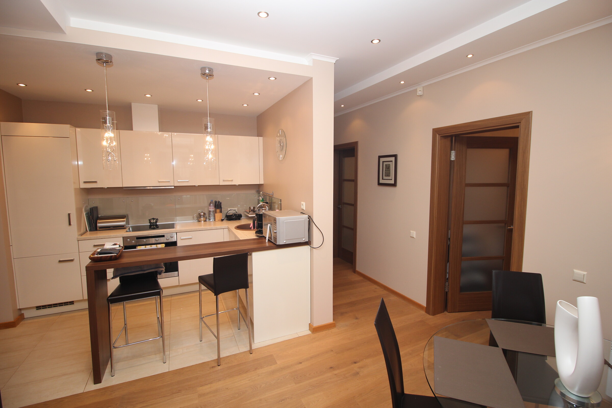 3-room apartment — Jūrmala, Bulduri, Rēzeknes pulka iela — photo 2