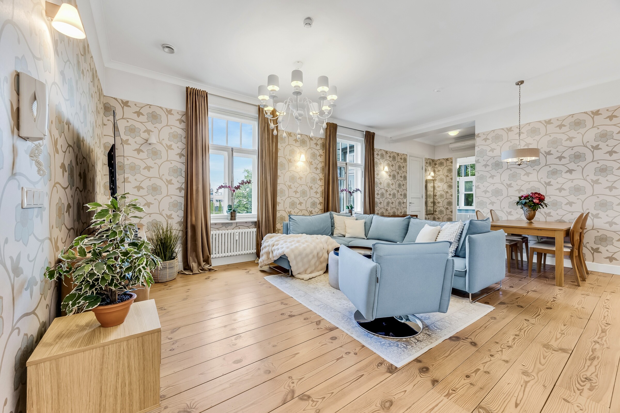 3-room apartment — Tallinn, Kadriorg, L. Koidula tn 2 — photo 1
