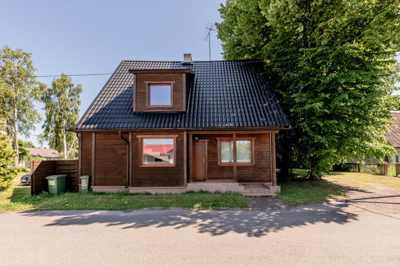 4-room house — Pärnu, Rannarajoon, Auli tn 41 — photo 1