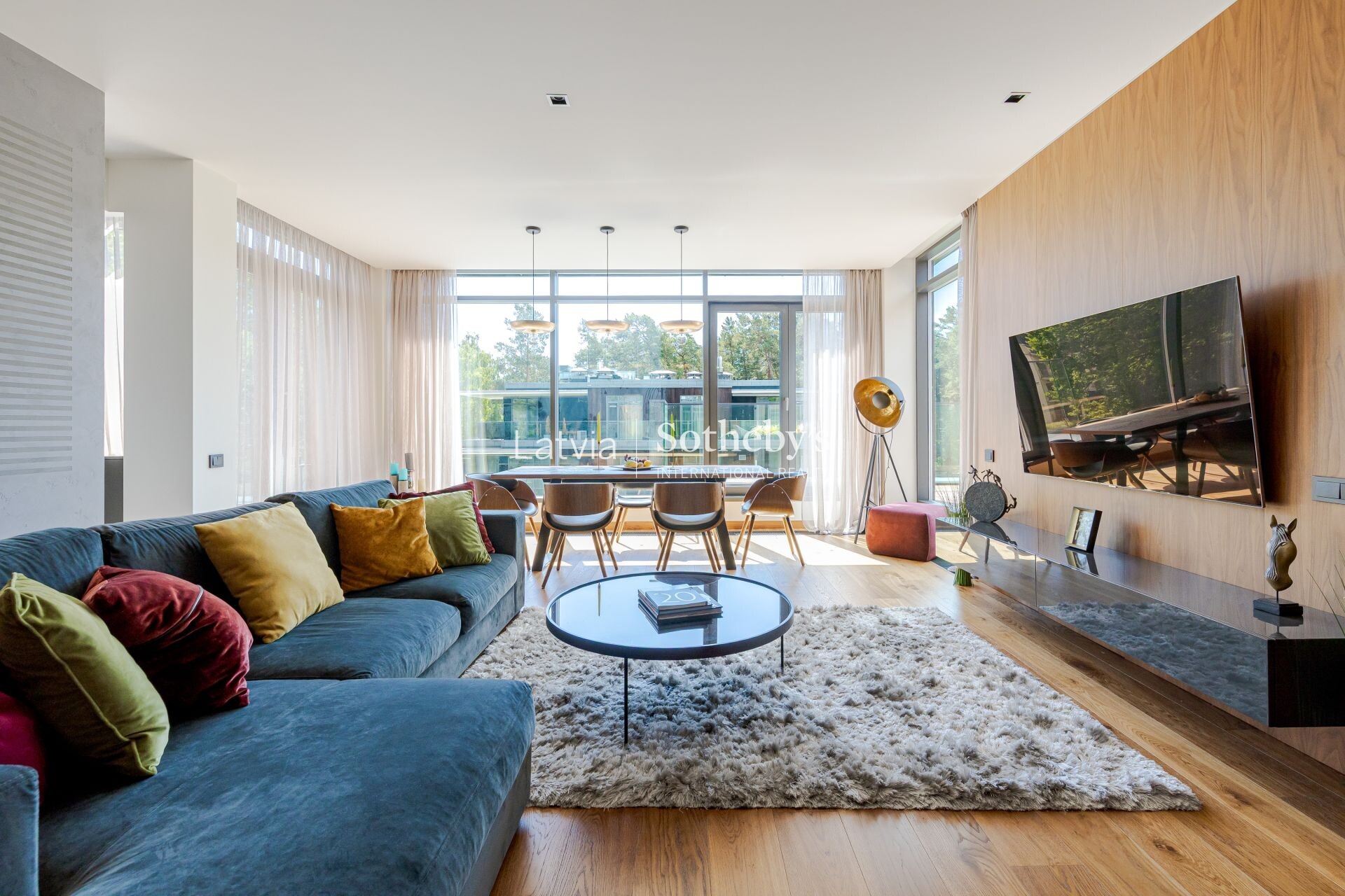 4-room apartment — Jūrmala, Dzintari, Dzintaru prospekts 28 — photo 1