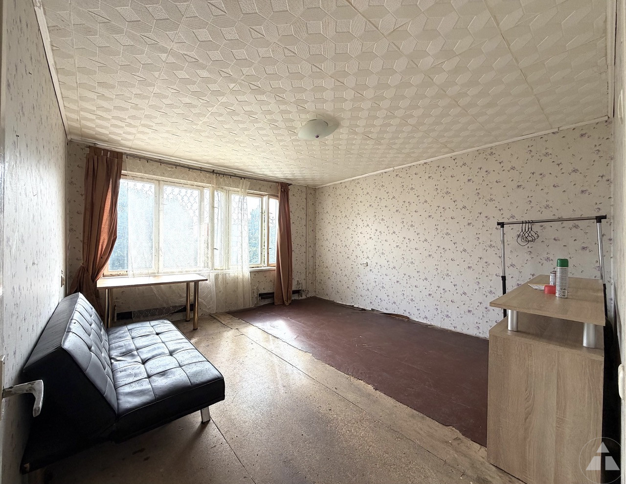 1-room apartment — Liepāja, Dienvidrietumu rajons, Dzintaru iela 93 — photo 1