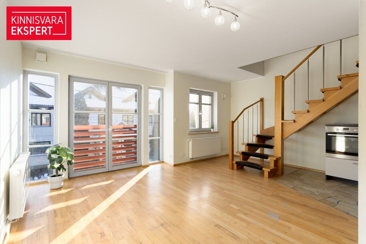 3-room apartment — Tartu, Karlova, Kalevi tn 109b — photo 1