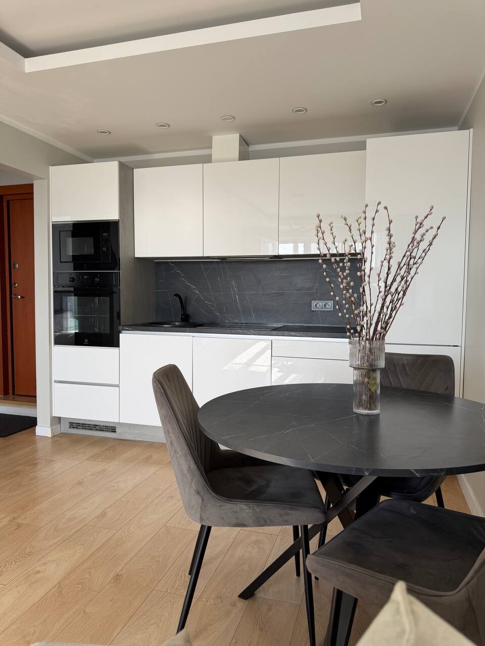3-room apartment — Tallinn, Lasnamäe, Kalevipoja põik 2 — photo 2