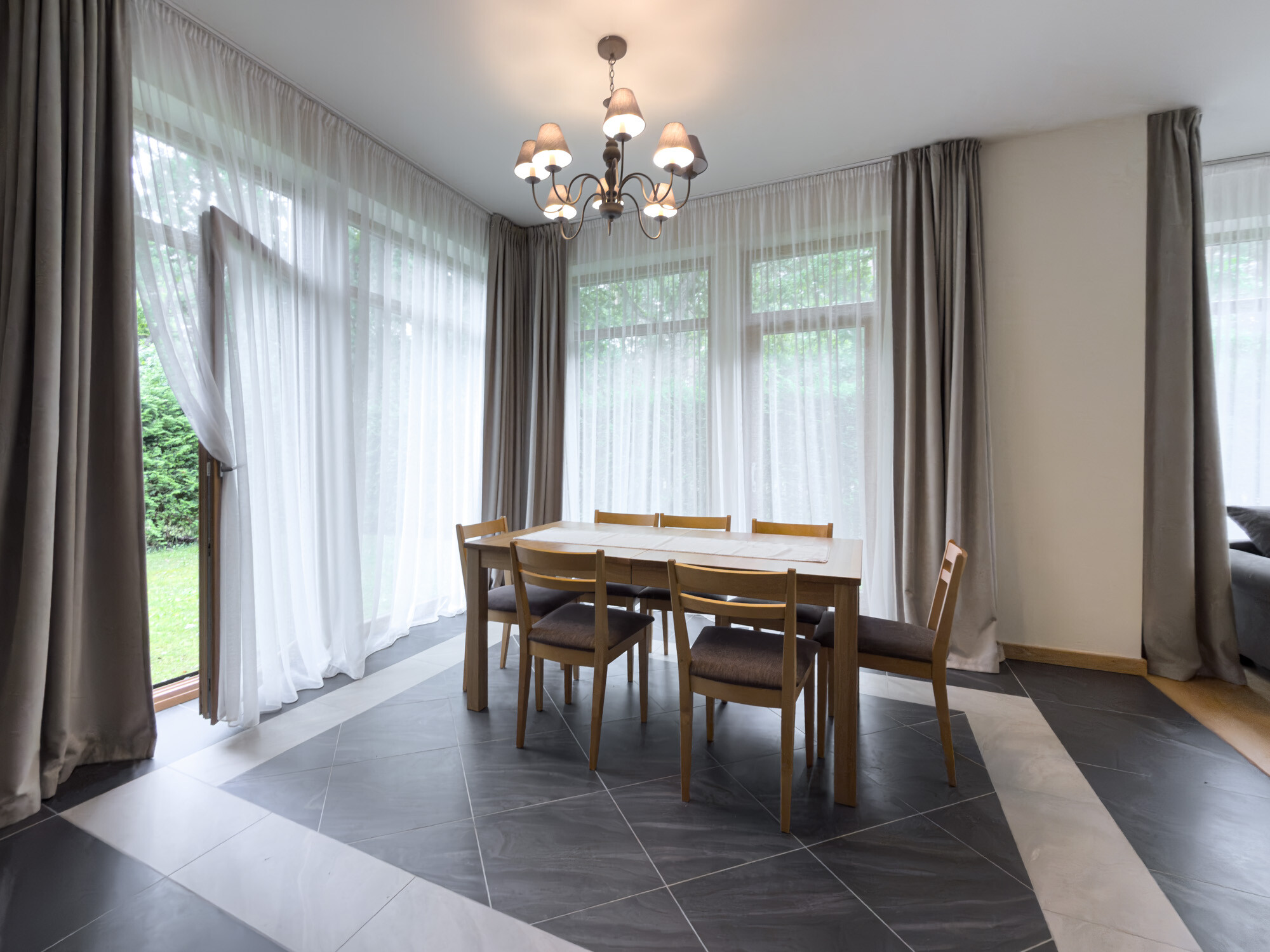 5-room apartment — Jūrmala, Lielupe, Meža prospekts — photo 1