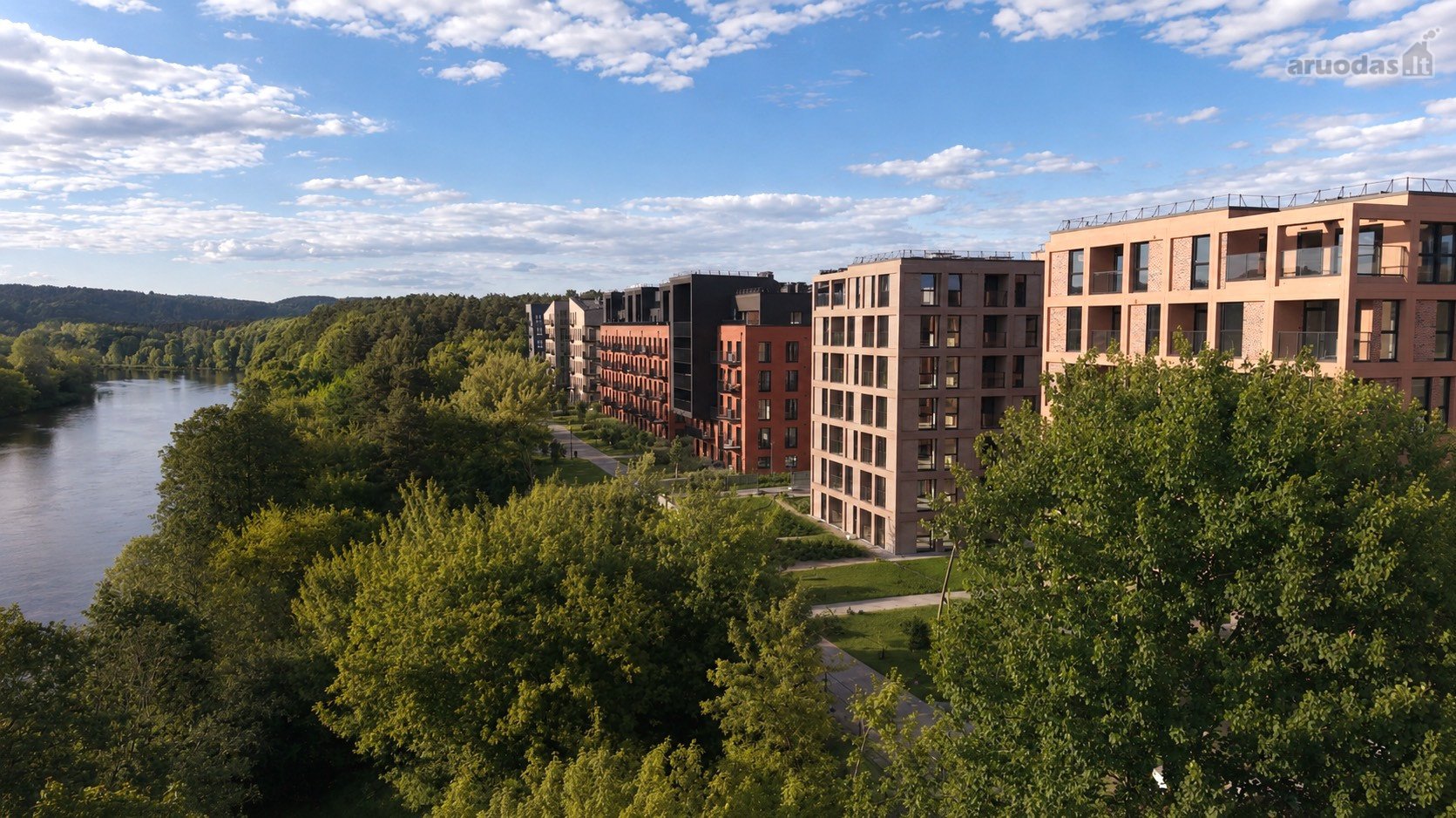 3 kambarių butas - Vilnius, Vilkpėdė, Eigulių g. — photo 1
