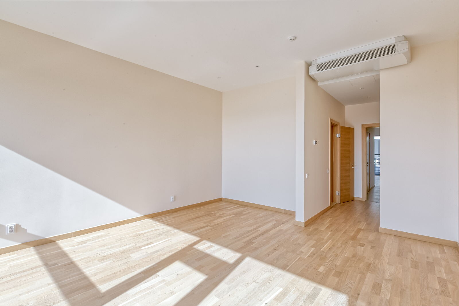 3-room apartment — Jūrmala, Dzintari, Mežaparka prospekts 1 — photo 3