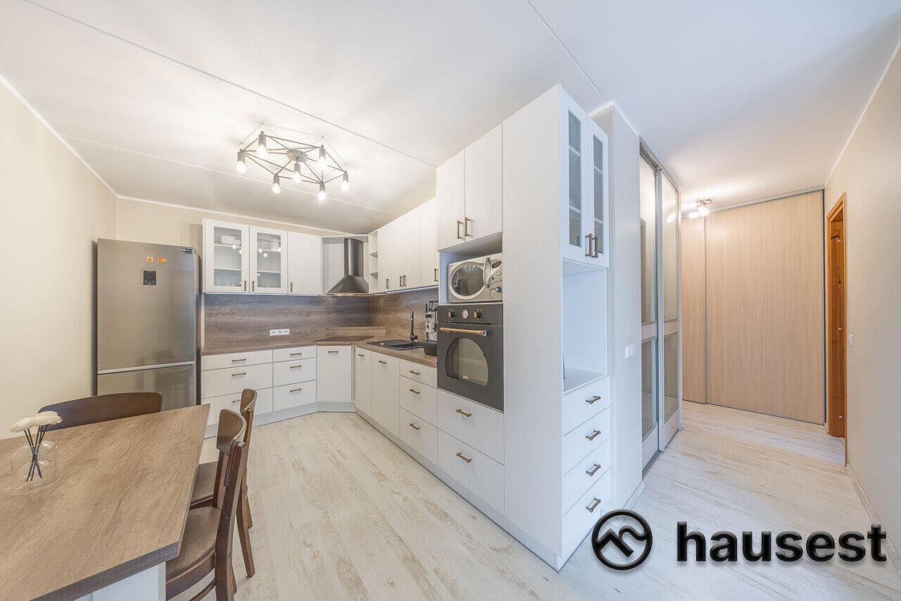 2-room apartment — Tartu, Karlova, Kalevi tn 60 — photo 1