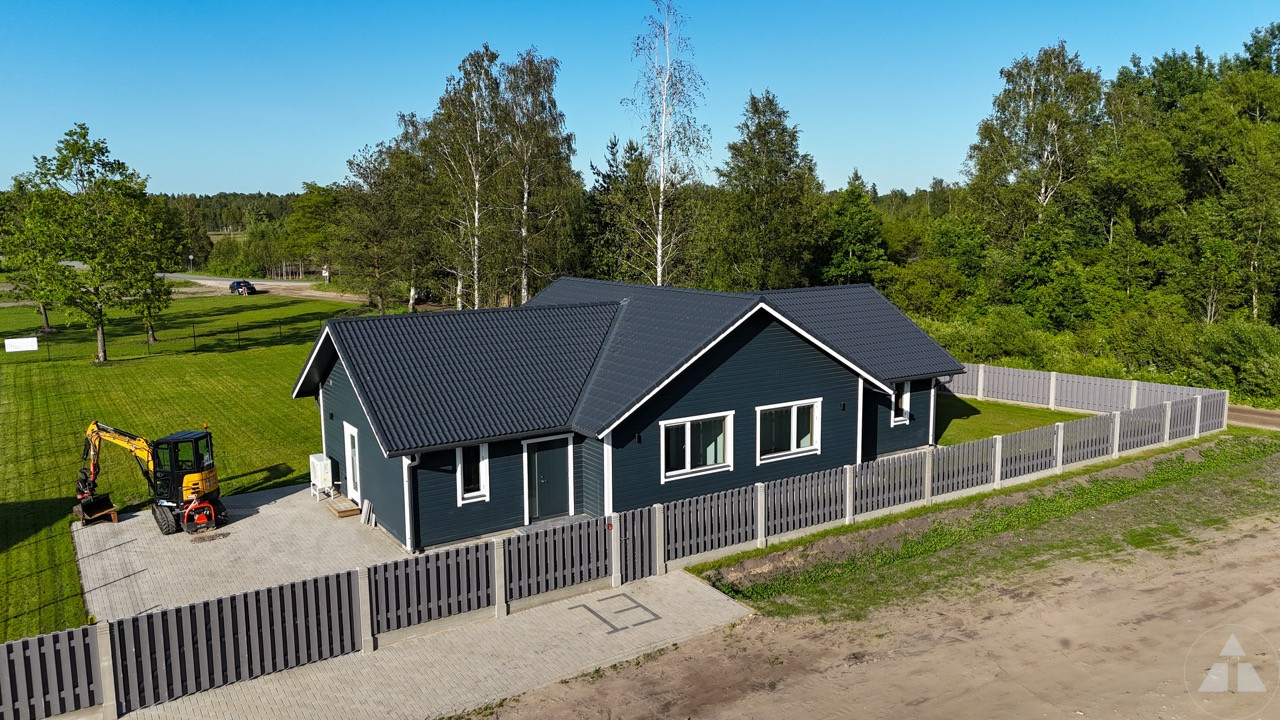 4-room house — Liepāja, Zaļā birze, Zemeņu iela 13 — photo 4