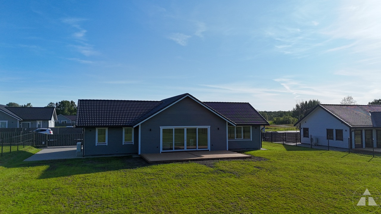 4-room house — Liepāja, Zaļā birze, Zemeņu iela 9 — photo 4