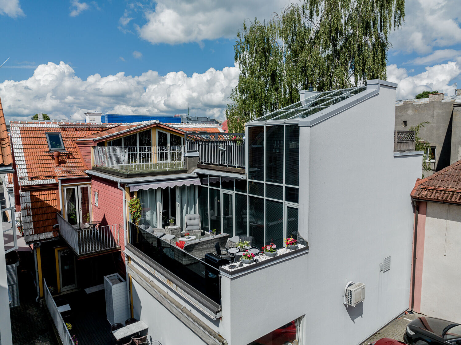 3-room apartment — Pärnu, Kesklinn, Pühavaimu tn 20 — photo 1