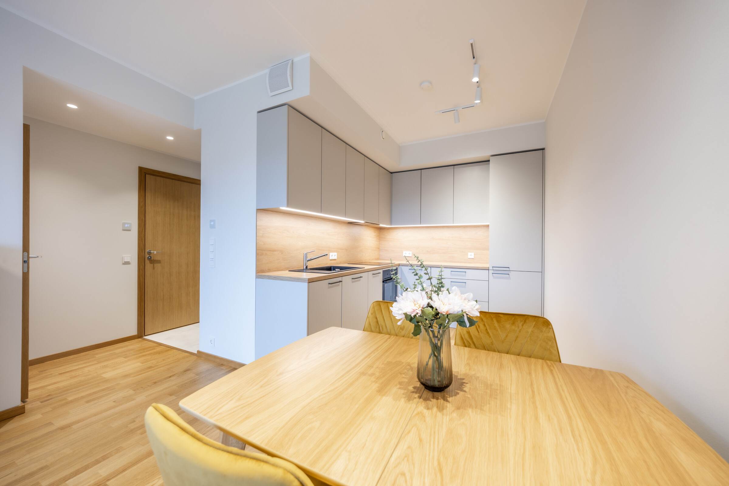 2-room apartment — Tallinn, Haabersti, Volmre tn 20/2 — photo 1