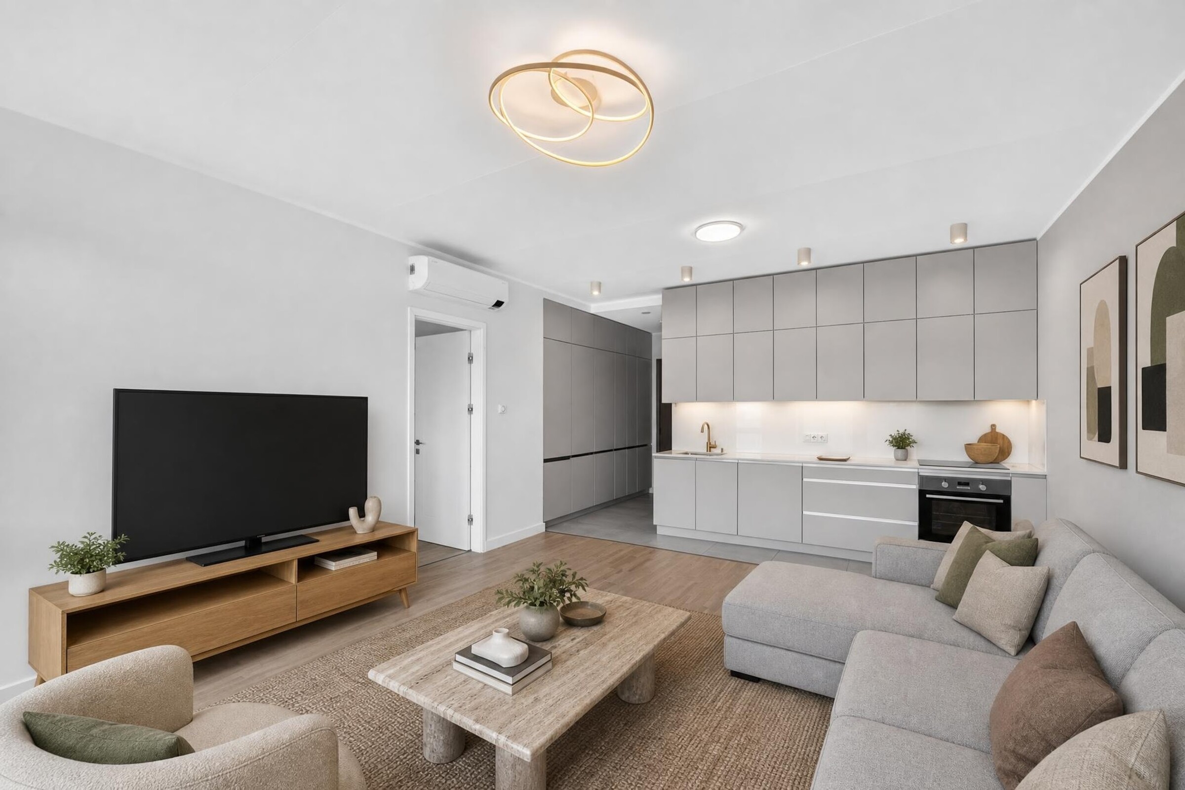 2-room apartment — Riga, Centrs, Rūpniecības iela 27 — photo 1