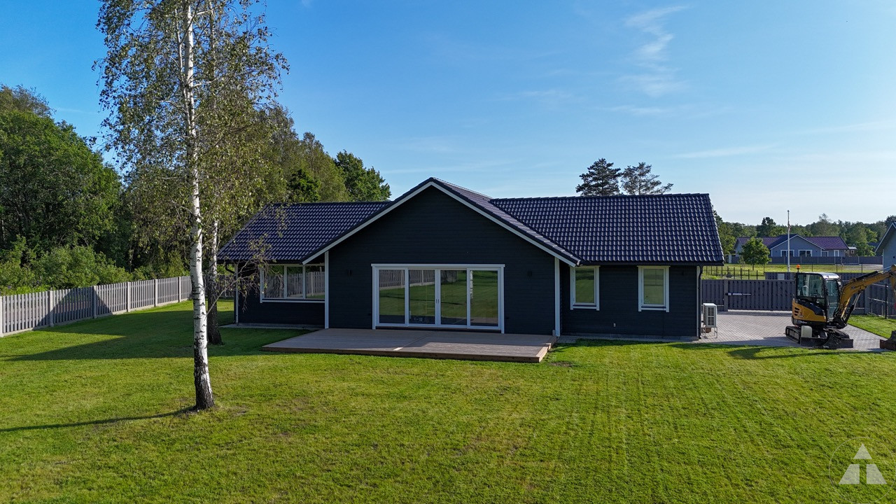 4-room house — Liepāja, Zaļā birze, Zemeņu iela 13 — photo 2
