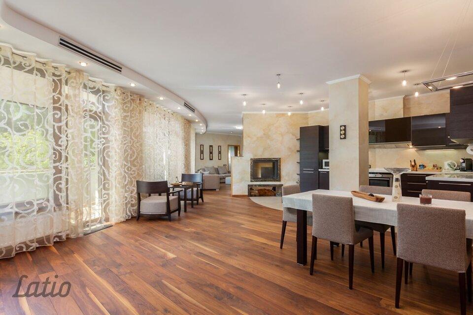 4-room apartment for rent — Jūrmala, Bulduri, Meža prospekts 27 — photo 1