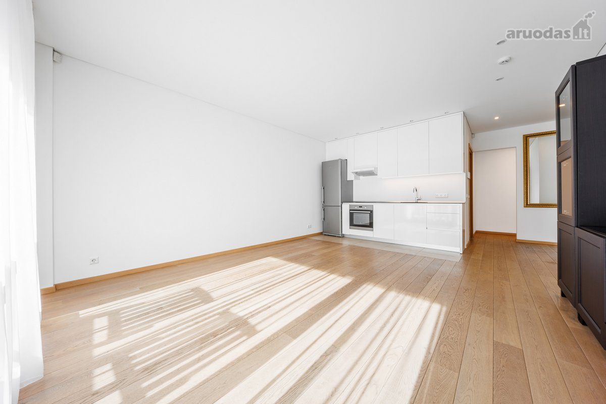 2-room apartment for sale — Kaunas, Centras, K. Donelaičio g. 81 — photo 4