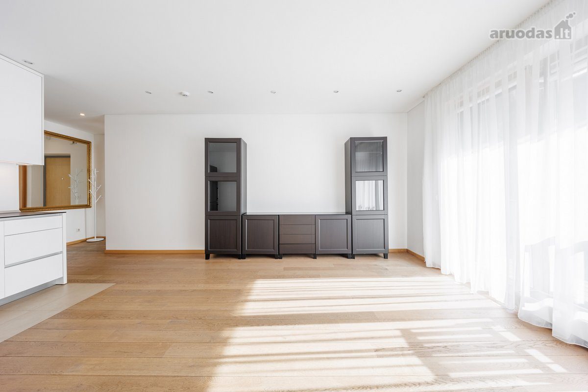 2-room apartment for sale — Kaunas, Centras, K. Donelaičio g. 81 — photo 8