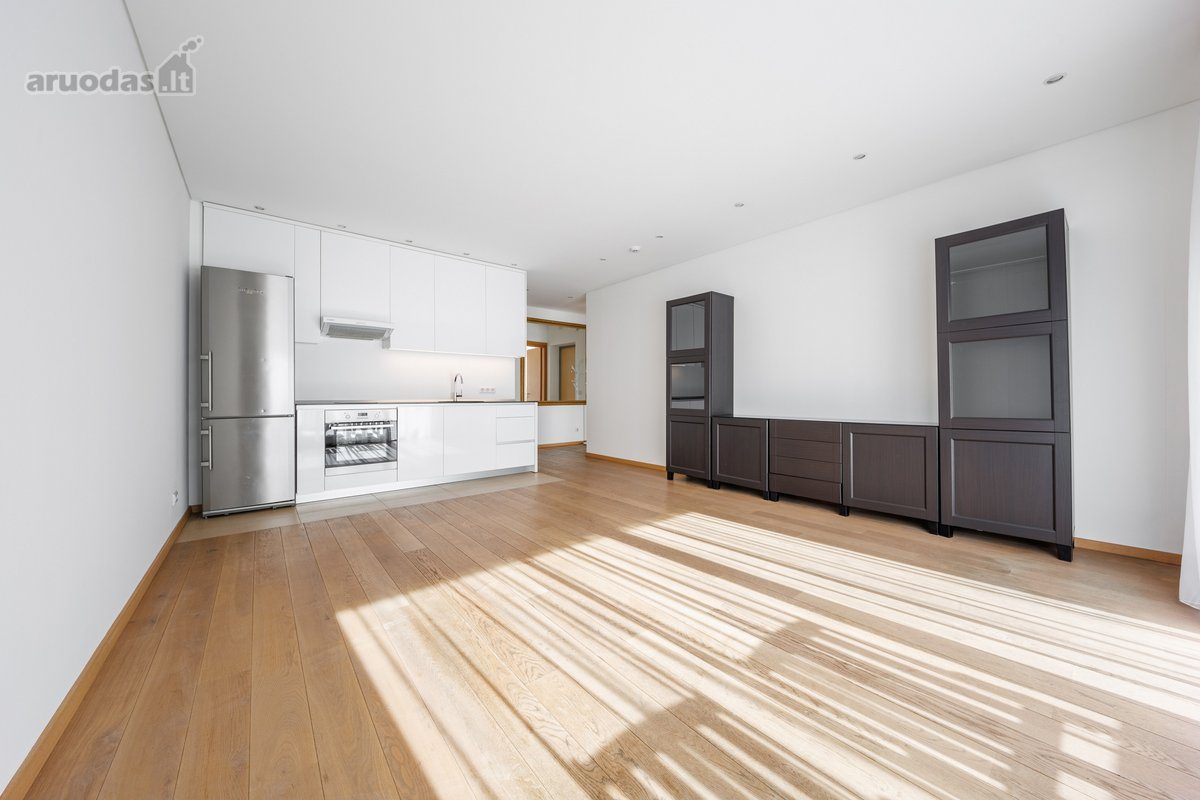 2-room apartment for sale — Kaunas, Centras, K. Donelaičio g. 81 — photo 3
