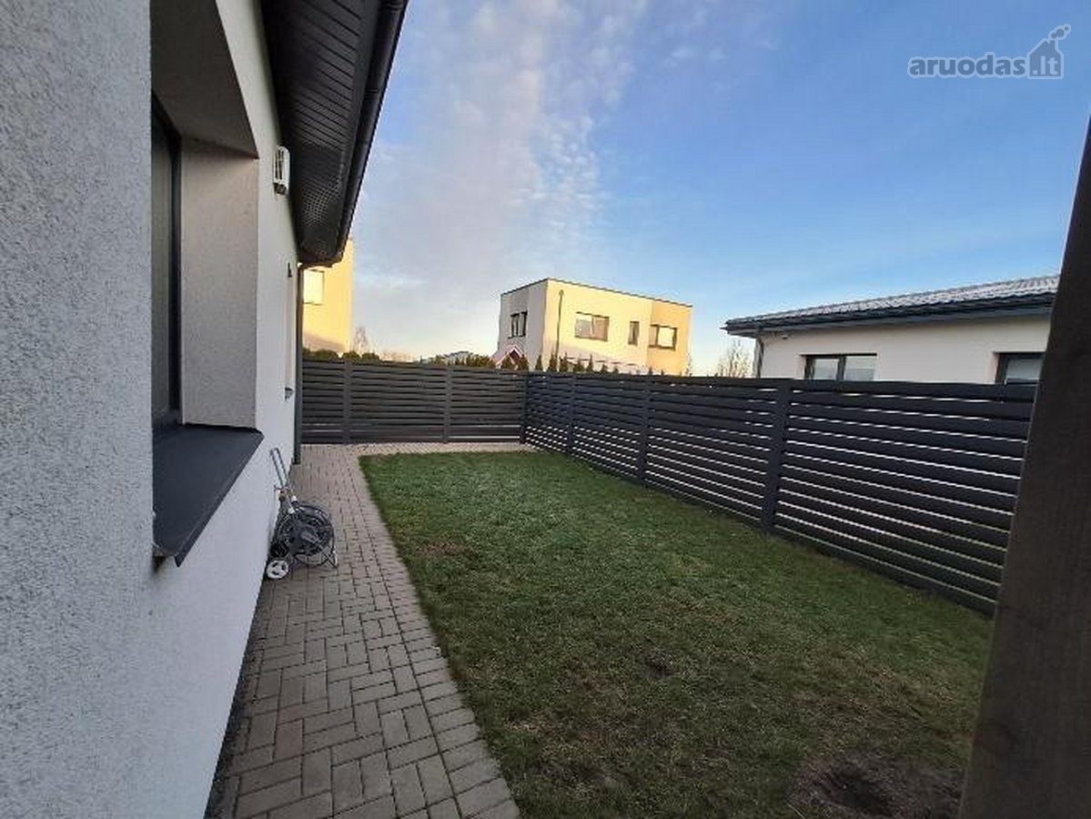 House for sale — Kaunas, Šilainiai, L. Truikio g. 30 — photo 2