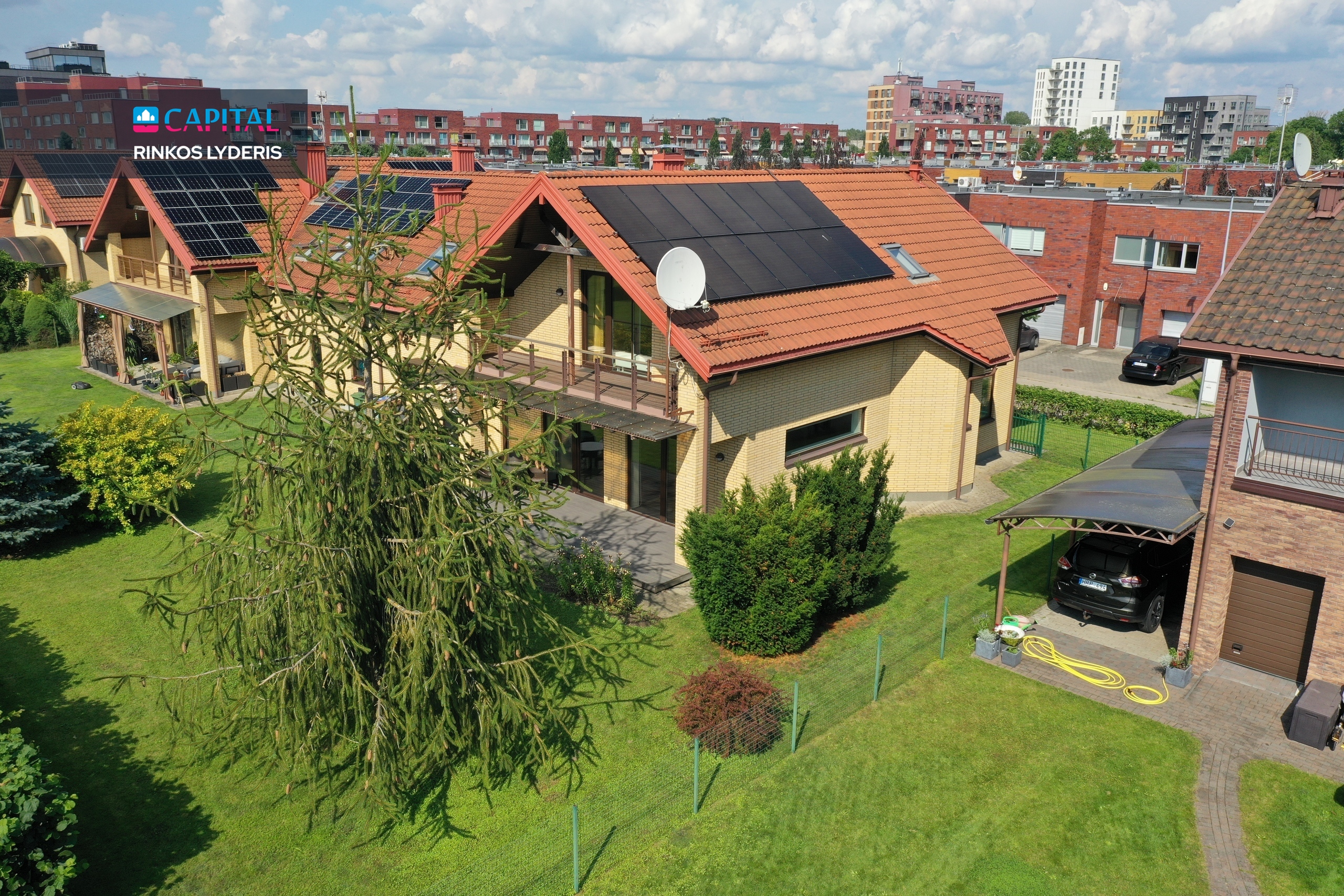 Parduodamas namas Barkūnų g. 16, Fredoje, Kaune, 238.00 kv.m ploto, 2 aukštai — photo 1