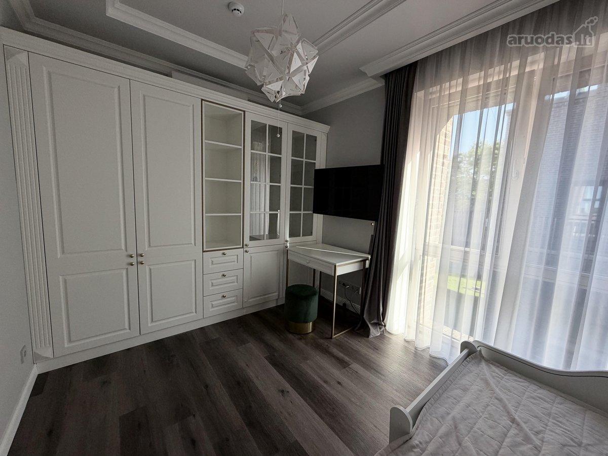 3 kambarių buto nuoma — Kaunas, Žaliakalnis, Vaižganto g. — photo 4