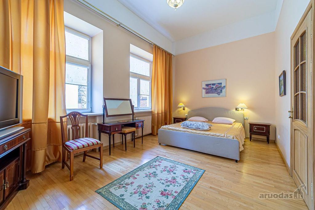 Kaunas, Centras, A. Mickevičiaus g., 2 kambarių buto nuoma — photo 11
