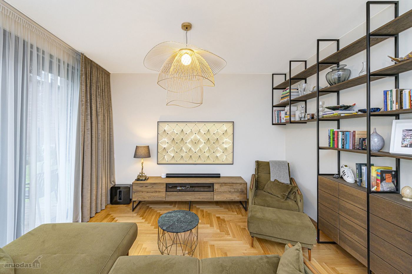 4 kambarių namas - Kaunas, Lampėdžiai, Zūbiškių g.