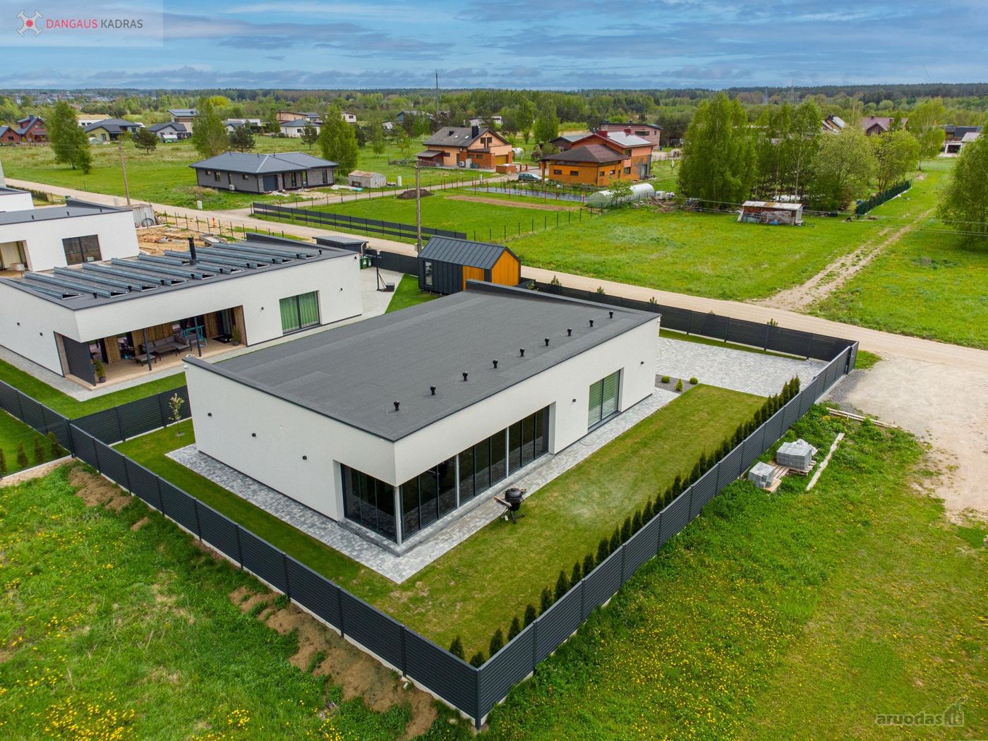 4 kambarių namas - Kaunas, Panemunė, Viršučių g.