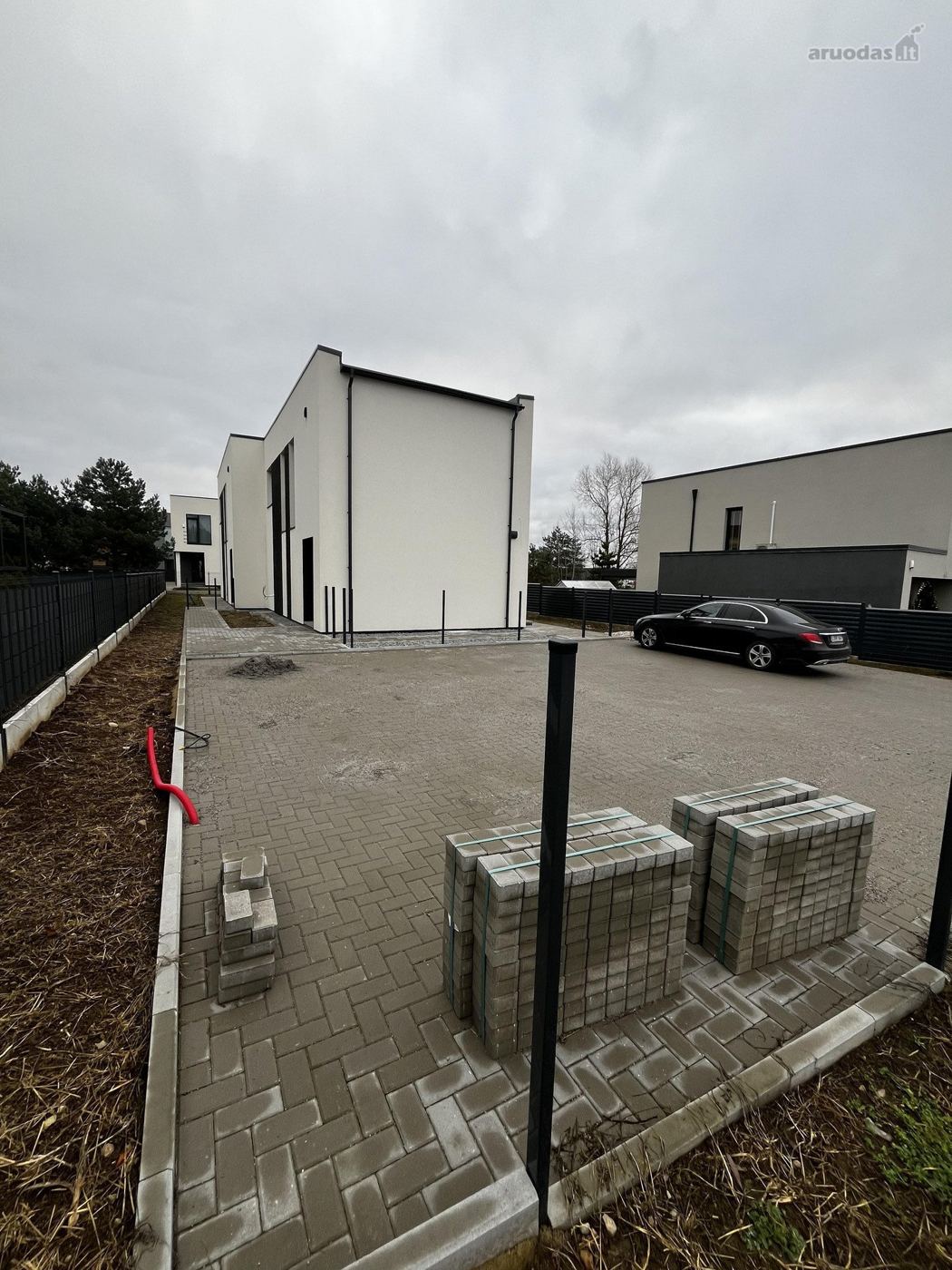 4 kambarių namas - Kaunas, Žemutiniai Kaniūkai, Rimties skg.