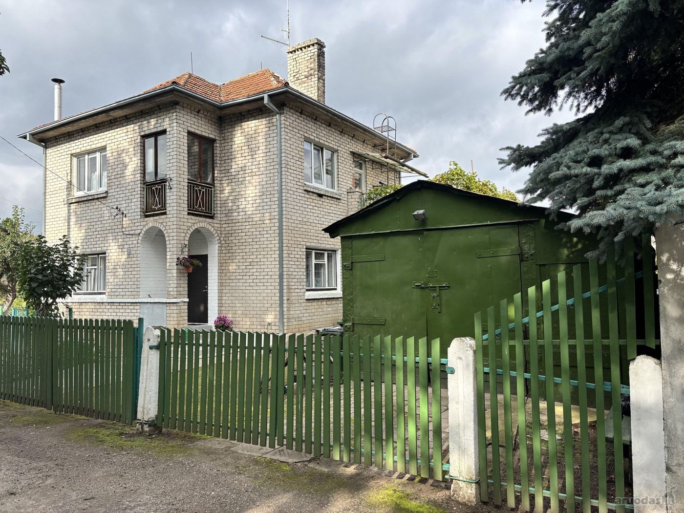 5 kambarių namas - Kaunas, Žaliakalnis, Naručio g.