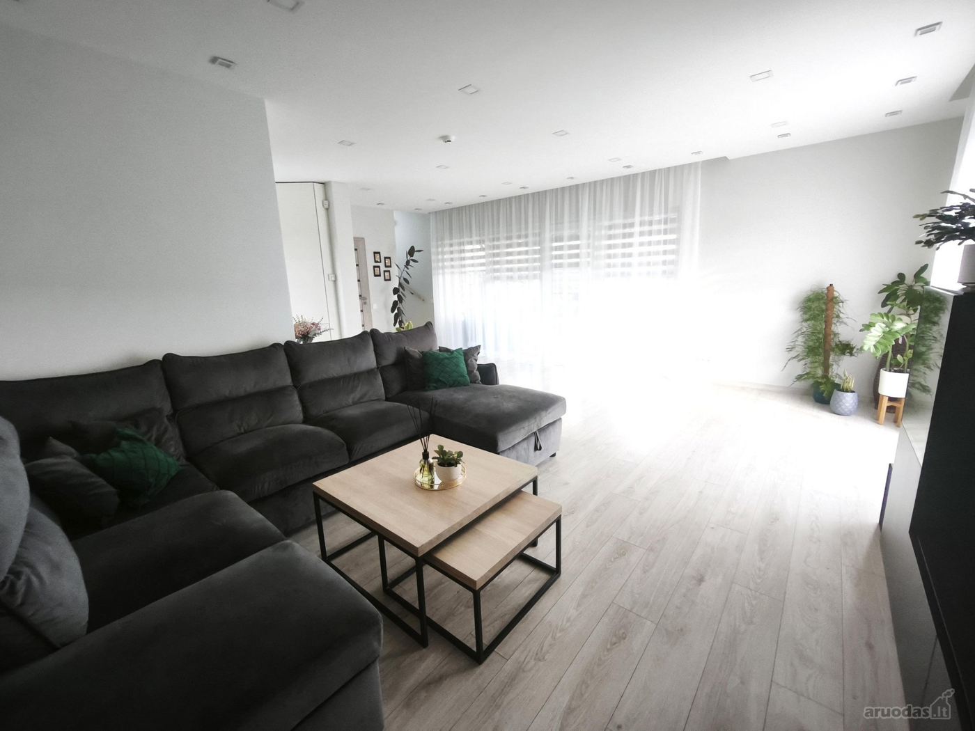 4 kambarių namas - Kaunas, Romainiai, Meldų g.