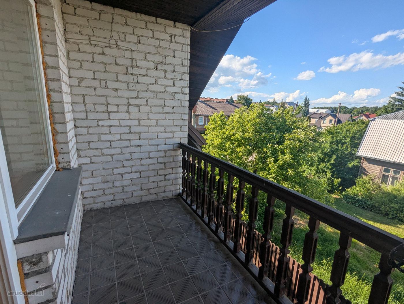 5 kambarių namas - Kaunas, Aleksotas, P. Gudyno g.
