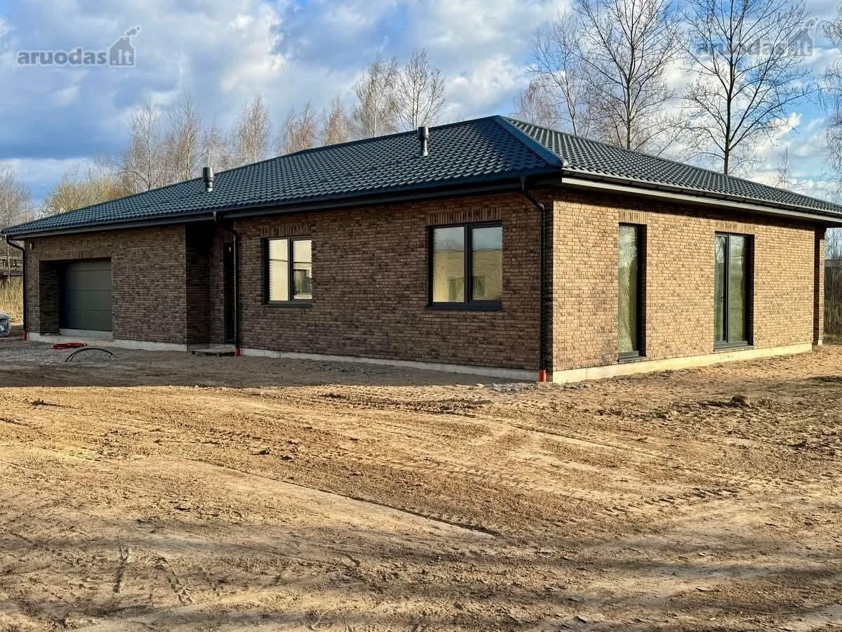 5 kambarių namas - Kaunas, Vytėnai, Užnerio g.