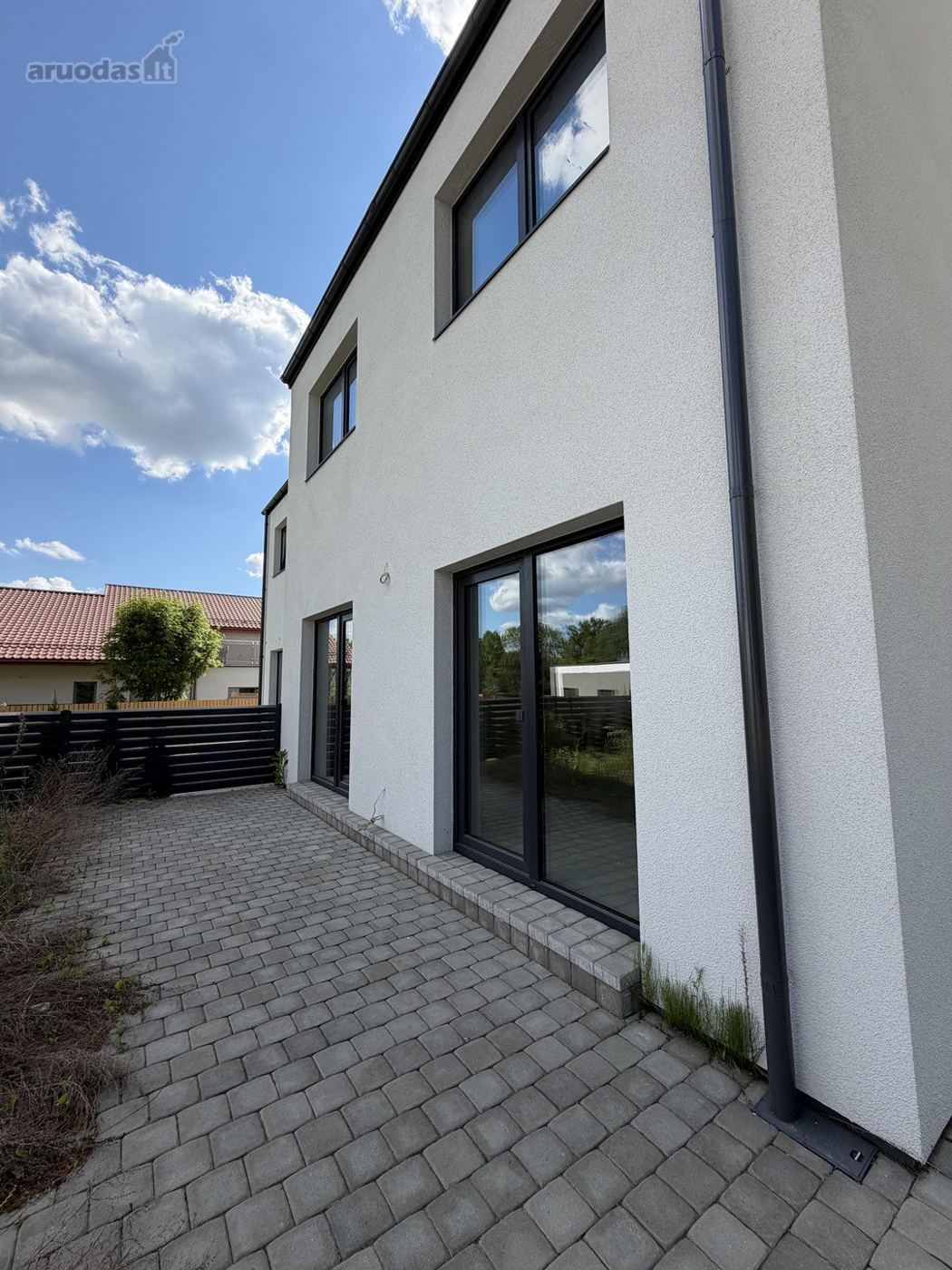 4 kambarių namas - Kaunas, Romainiai, E. Volterio g.