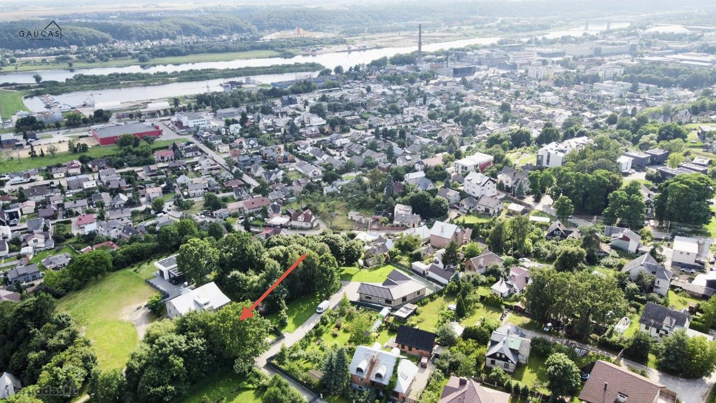 4 kambarių namas - Kaunas, Šilainiai, Josvainių g.