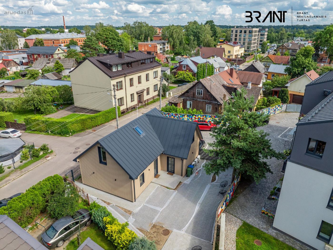 4 kambarių namas - Kaunas, Žemieji Šančiai, Sodų g.