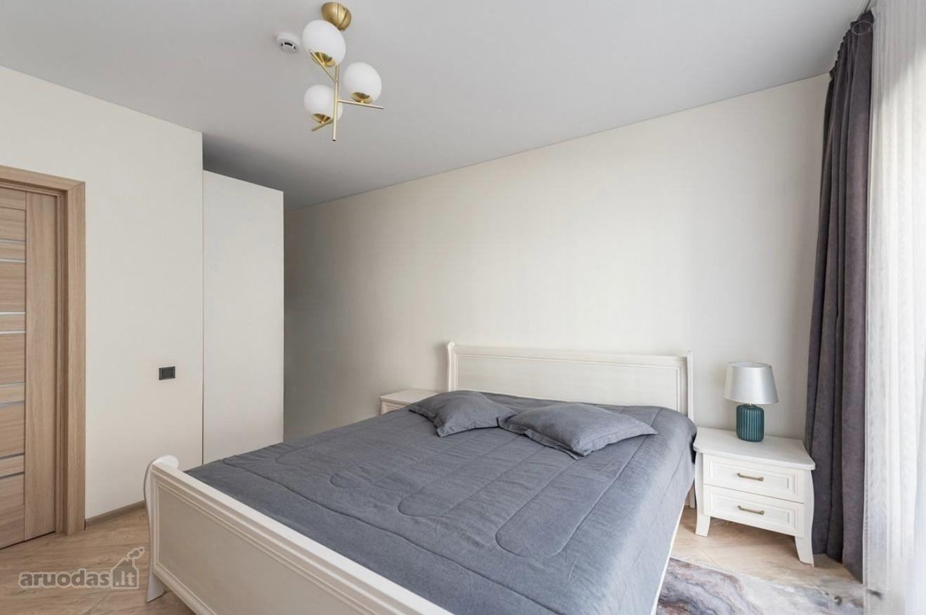 4 kambarių namas - Kaunas, Freda, T. Ivanausko g.