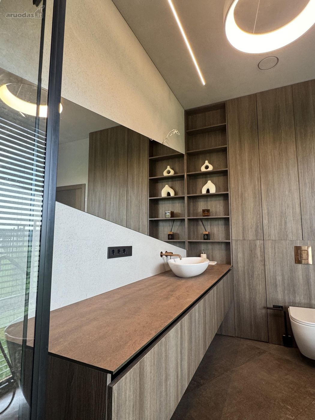 5 kambarių namas - Kaunas, Romainiai, Romainių g.